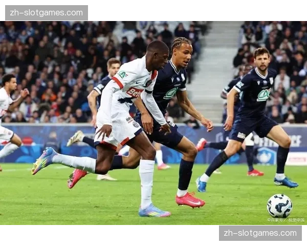 洛里昂2-0击败昂热 积分上涨至31分逼近前五位置