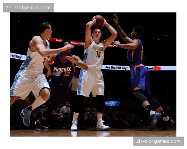 公牛进攻效率121.3防守124.2 攻守失衡数据明显